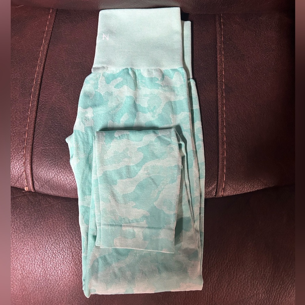 NVGTN GREEN CAMO LEGGINGS